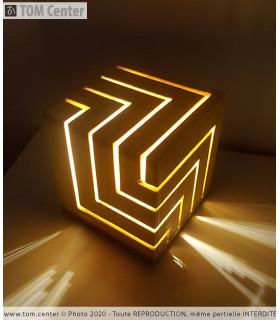 The Cube C13 - Lampe Déco en Bois Exotique