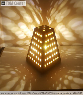 Pyramid - Lampe Déco en Bois Exotique